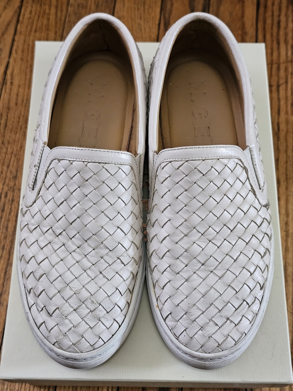 The Cerchio Chalk White Woven Leather Slip-On Sneakers